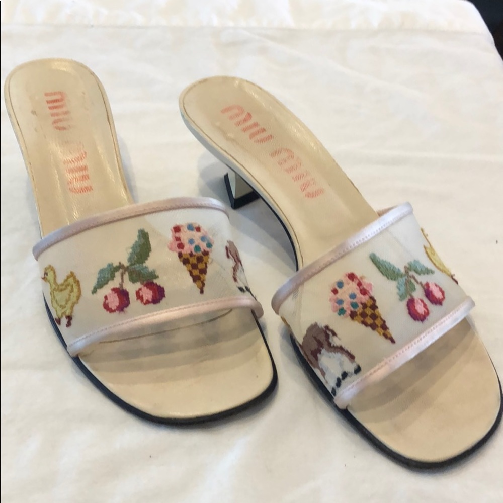 Miu Miu 1 1/2 inch kitten slides